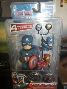 NECA Marvel Captain America Civil War Earbuds Geschenkset Limited Edition - Bild 1 von 5