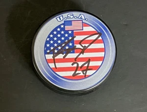 Derek Stepan Rangers Hurricanes Auto Signed USA Puck Beckett Hologram - Picture 1 of 2