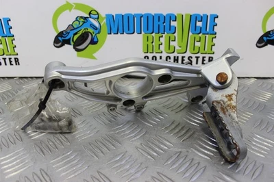 Reposapiés BMW R 1150 GS con suspensión para pilotos derechos R1150GS 2002 a 2003 B152 Foto 1 de 4