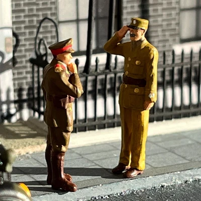 OO GAUGE KING GEORGE VI & GENERAL DE GAULLE HAND PAINTED FIGURES WORLD WAR II - Image 1 of 4