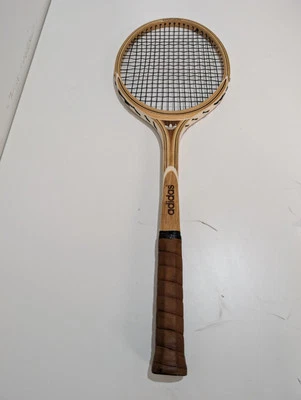 "NUEVO STOCK ANTIGUO" Ilie Nastase Champion Anuncios 585 Adidas Madera Raqueta Tenis  Foto 1 de 4