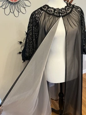 De Colección Vanity Fair 32 Negro Rubor Rosa Bata Chaqueta con Mangas de Encaje Foto 1 de 4