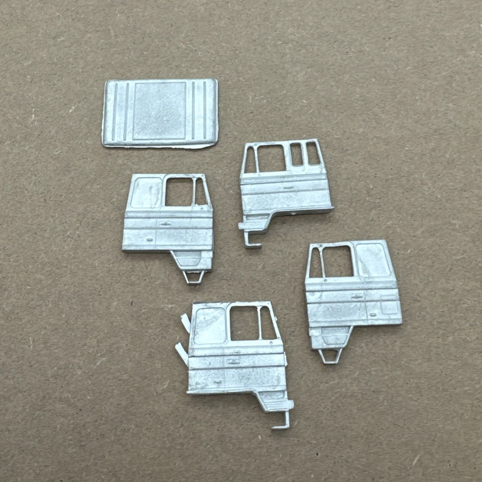 AA002 | Code 3 White Metal Foden Parts 1:50 Scale - Image 1 of 1