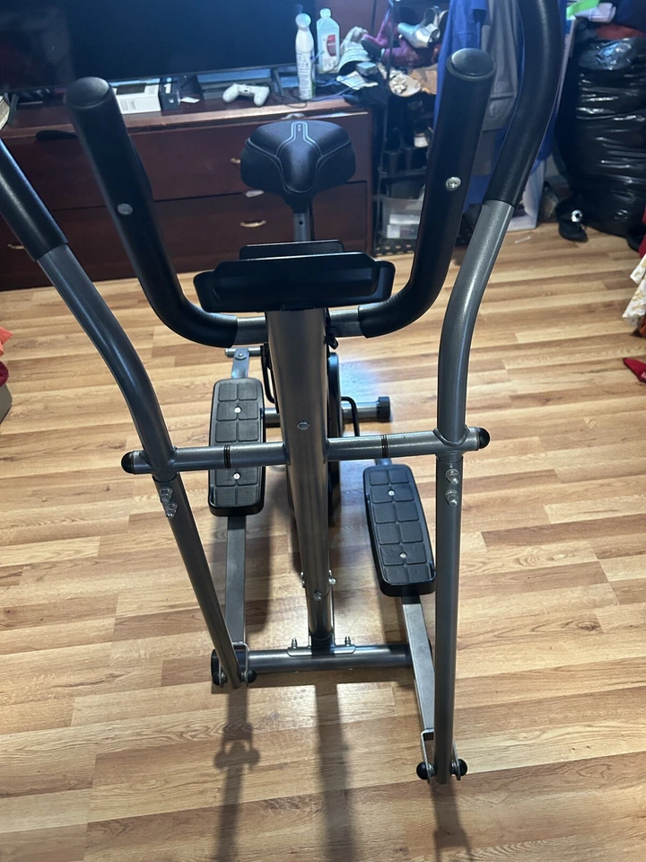 Weslo WLEL32115 Momentum G 3.2 Bicicleta/Entrenador elíptico Híbrido 2 en 1 Foto 1 de 3