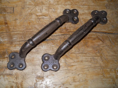 2 Large Cast Iron Antique Style RUSTIC Barn Handle, Gate Pull, Shed Door Handles Cover