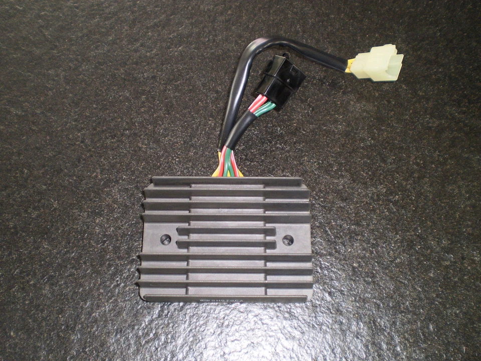 Regulador alternador regulador Ducati Monster 620 695 S2R 800 M 1000 nuevo Foto 1 de 1