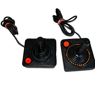 2 Atari 原始设备制造商摇杆控制器适用于 2600 控制台系统黑色正品 — 第 1/4 张图片