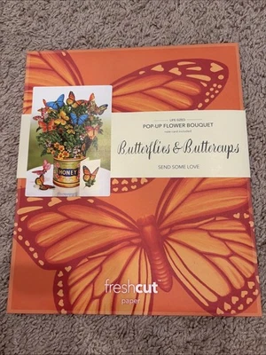 Ramo de flores pop up mini mariposas y mariposas tarjeta papel recién cortado Foto 1 de 2