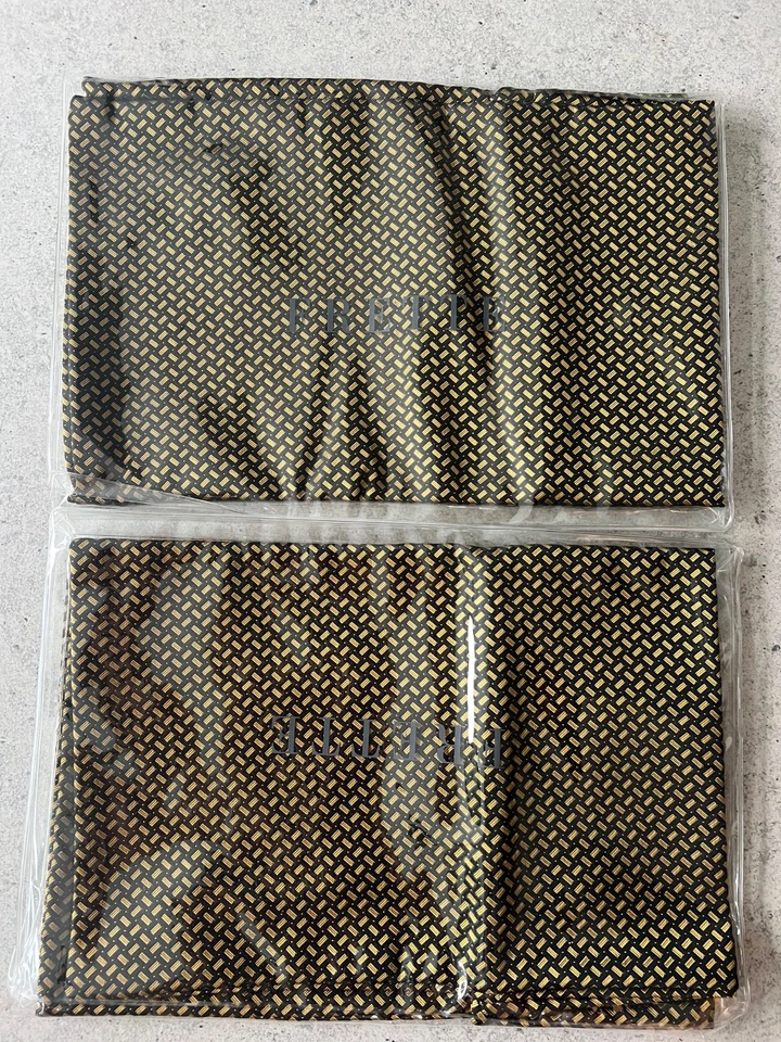 G1N con etiquetas DOS TRASTES Lux Jackson Cojín Funda Almohada 20 X 20 Negro Dorado Foto 1 de 4