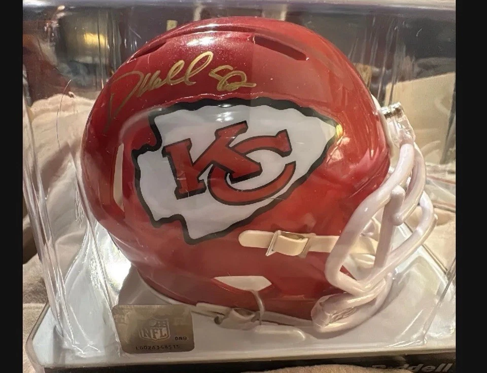 Mini capacete autografado assinado por Dante Hall Kansas City Chiefs - Imagem 1 de 2