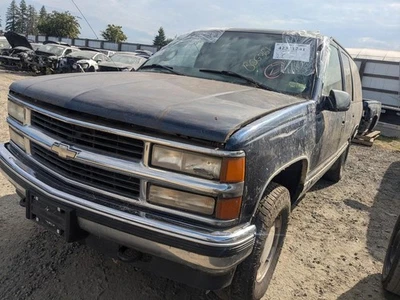 Used Rear Left Door Glass Rear fits: 1999 Chevrolet Suburban 1500 w/privacy tint - Image 1 of 4