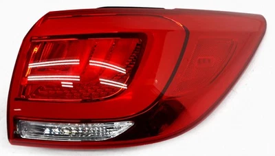 Lámpara trasera LED lateral derecha del pasajero OEM para KIA Sportage 92402-3W620 2014-2016 Foto 1 de 4