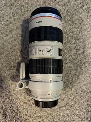 Canon EF 70-200mm f/2.8L IS  Telephoto Zoom Lens  - Image 1 of 4