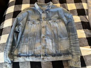 Size Lg - Fear Of God Essentials Distressed Oversized Denim Trucker Jacket - Picture 1 of 6