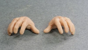 DC Multiverse Dark Knight Returns Superman Grasp Hands 7" 1/10 Scale Fodder - Picture 1 of 3