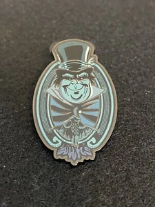 Disney's Haunted Mansion Portraits Mystery Pin - Phineas (Hitchhiker) - Picture 1 of 4