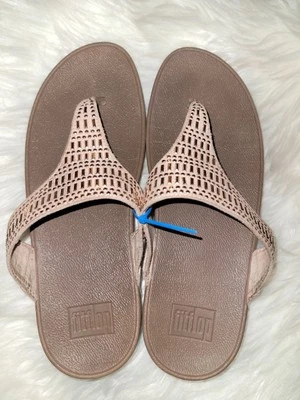 Sandalias de Tanga FITFLOP Incastone Talla 8 EE. UU. Rosa Desnudo Tachonado Cuña Usadas Estado Foto 1 de 4