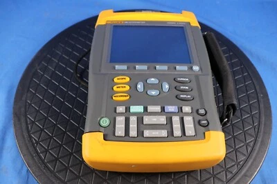 Fluke 199 Oscilloscope Digital HH 200MHz bandwidth, 2.5GS/s, 4 port full Isolate - Image 1 of 4