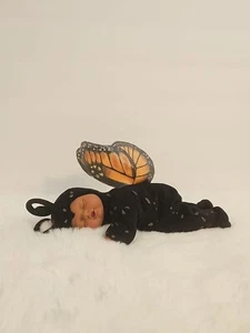 Peluche Anne Geddes Vintage 8" Bebé Afroamericano Dormir Mariposa Frijol - Imagen 1 de 12