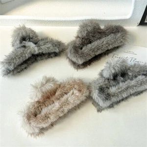 15cm Fluffy Grab Clip Barrette Back Of The Head Shark Clip Hair Accessories - Picture 1 of 19