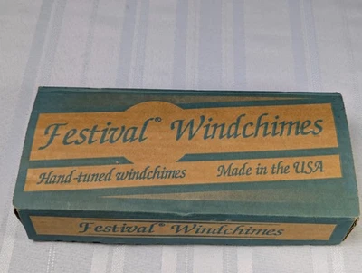 Бронзовые куранты Festival by Wind River 18 дюймов с ручной гравировкой и коробкой - Изображение 1 из 4