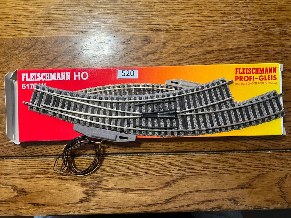 Fleischmann HO Profi Track 6174 LH Curved Point with 1 solenoid - Image 1 of 1