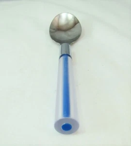 Ikea Designed by Ivar Ledang SKYMTA BLUE (plastic handle) Oval Soup Spoon(s) NEW - Picture 1 of 6