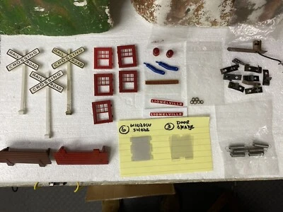 Surtido de piezas de reparación Lionel 145 Guatemala ver descripción Foto 1 de 4