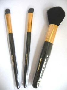 Elizabeth Arden Makeup Brush Set Blusher Concealer Eyeshadow Brand New Sealed  - Picture 1 of 1