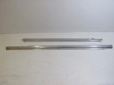   MERCEDES 380SL R107 450SL 560SL 350SL, BAJO PUERTAS TODAVÍA ESTRIBO PAR  Foto 1 de 4