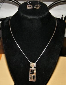 DEB GUYOT "deb 925" TRI-COLORED STERLING SILVER NECKLACE EARRINGS SET Marked - Picture 1 of 9