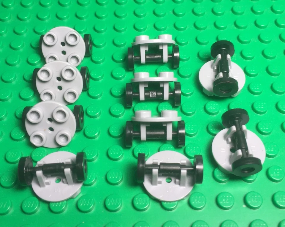 Lego 10 Trolley/Rueda de SkateBoard, Placa Redonda Modificada con Montajes de Soporte Foto 1 de 1