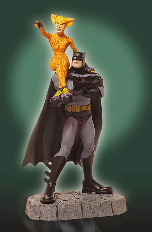Dk2 The Dark Knight Strikes Again Batman & Catgirl Statue DC Direct 2001
