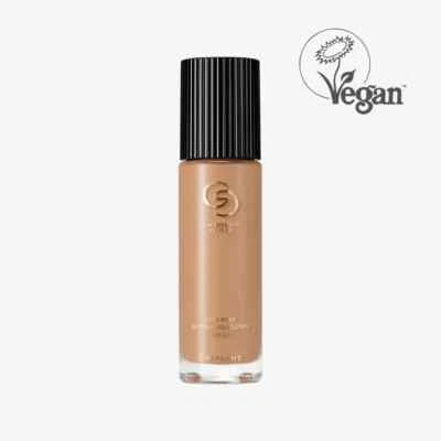 Oriflame Giordani Gold Long Wear Mineral Foundation SPF20 - Natural Beige. - Image 1 of 4