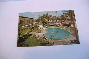 VINTAGE POSTCARD ~QUALITY INN~34TH STREET~ ST PETERSBURG FLORIDA~ - Picture 1 of 2