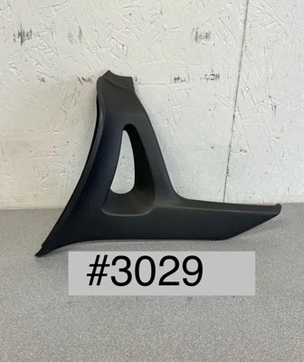 Cubierta lateral derecha de plástico Honda Goldwing GL1800 2001-2010 83612-MCA-0000 Foto 1 de 4