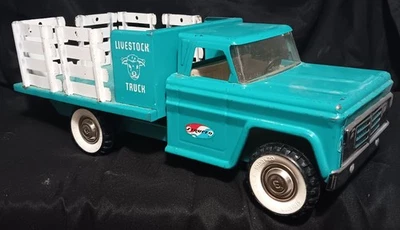 1960's Vintage Structo  Livestock Stake Bed Truck  - Image 1 of 4