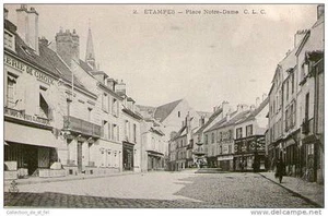 CPA 91 - ETAMPES - PLACE NOTRE DAME - HOTEL DU CHEVAL ROUGE, LE TAILLEUR, L'EPIC - Imagen 1 de 1