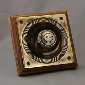 Tirador de campana de puerta delantera Claverley de latón - Imagen 1 de 6