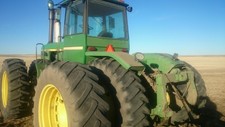 8640 John Deere 4wd Tractor