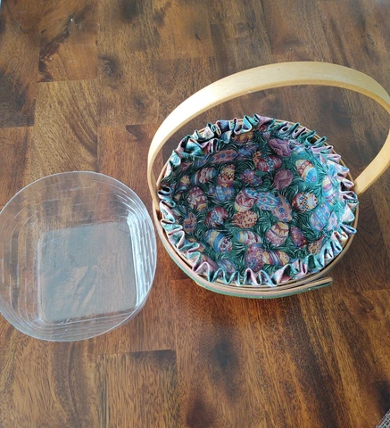 Longaberger 1996 Stained Easter Basket With Liner & Protector Cover