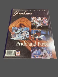 Anuario oficial de béisbol de los Yankees de Nueva York 1988 excelente estado - Imagen 1 de 13
