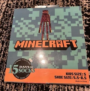 Minecraft 15 Days of Socks Kids Small Shoe Size 5.5-8.5 Christmas socks NEW - Picture 1 of 2