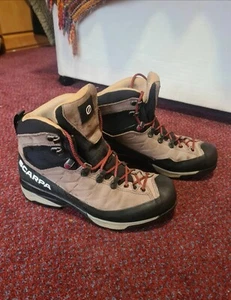 Scarpa Mescalito Womens TRK PRO GTX light weight hiking mountaineering boots - Picture 1 of 8