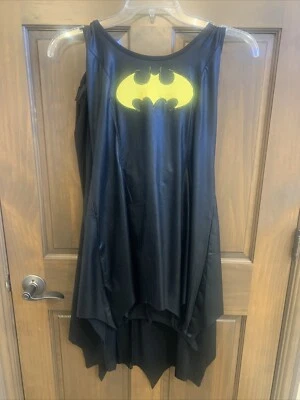 VESTIDO BATMAN CON CAPA ADJUNTA DISFRAZ MUJER TALLA MEDIANA Foto 1 de 4