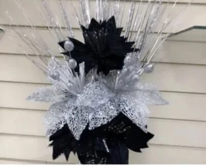 Bunch Of 6 Silver Black Artificial Flowers With Silver Bloomer To Go In The Vase - Picture 1 of 1