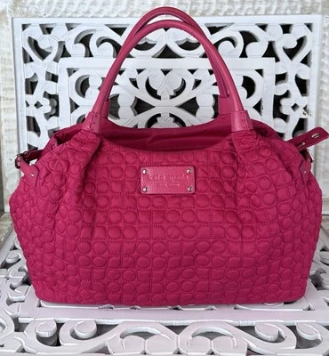 KATE SPADE Stevie Grande Rosa Acolchado Nylon Cartera Cinturones Laterales Herrajes Dorados Foto 1 de 4