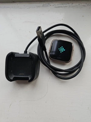 Fitbit Versa FB505 Health & Fitness Smartwatch with Heart Rate. No Strap  - Image 1 of 4