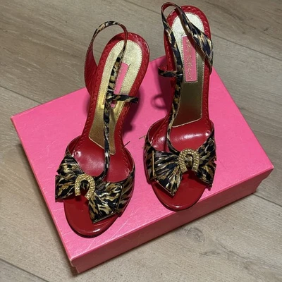 Betsey Johnson Tallulah Shoes 8.5 Gold Cheetos Print  Bow Open Toe - Image 1 of 4