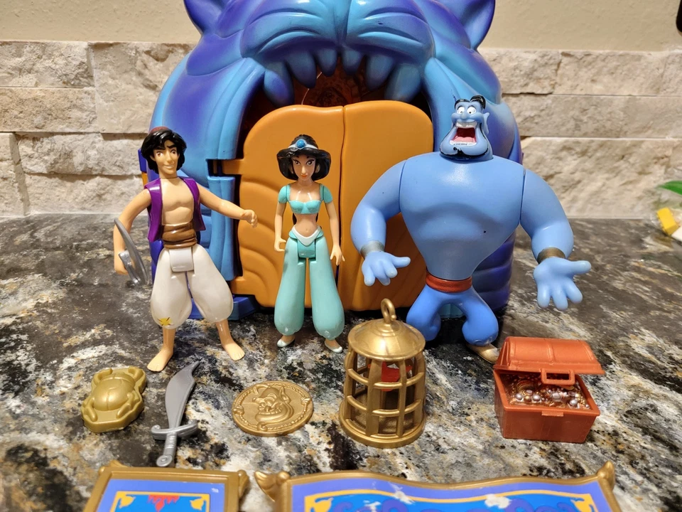 Vintage Disney Aladdin “Cave of Wonders” Playset - w xtra Figures - Not Complete - Image 1 of 4
